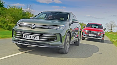 Volkswagen Tiguan and Hyundai Tucson - front action