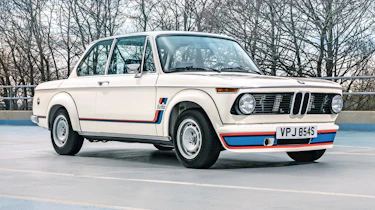 BMW 2002 - front static