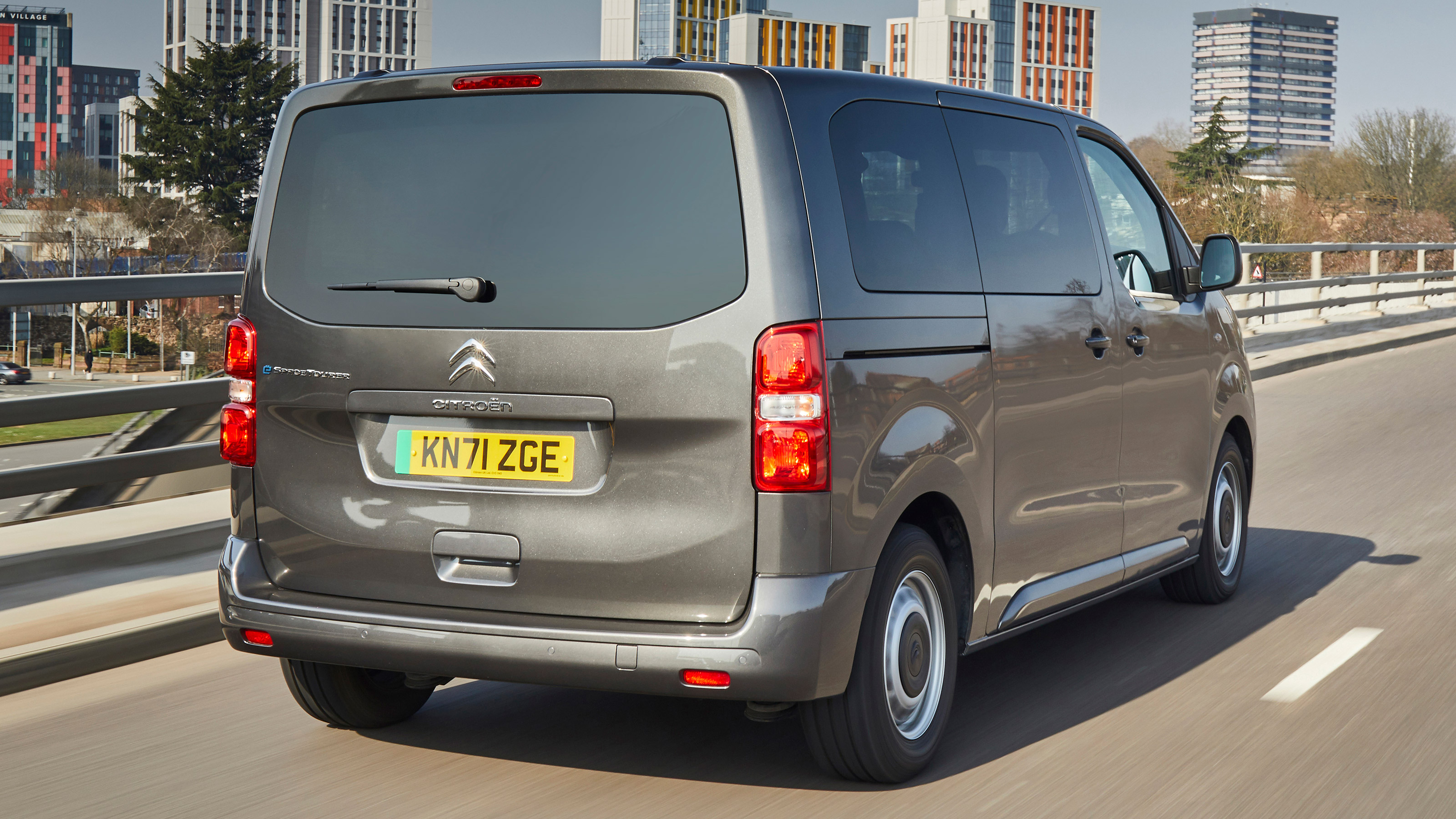 Used Citroen SpaceTourer Mk1 - rear action