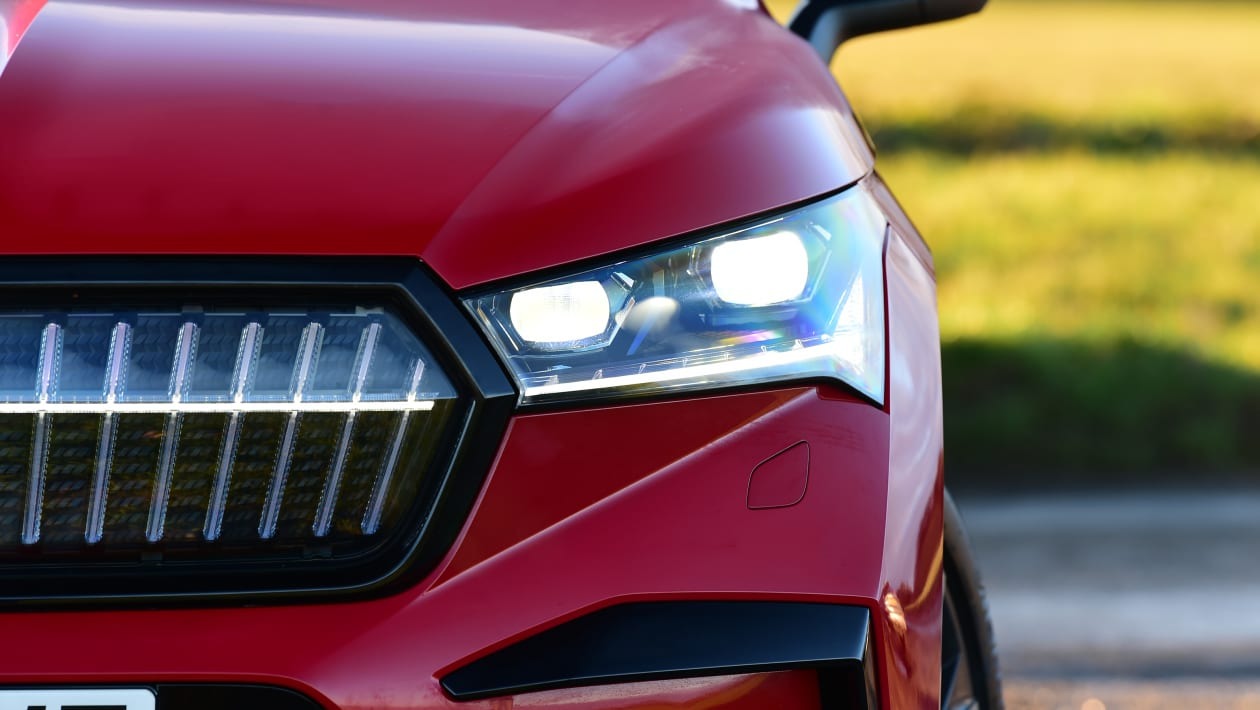 Used Skoda Enyaq - front light