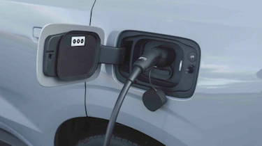 Volvo EX90 - charging port