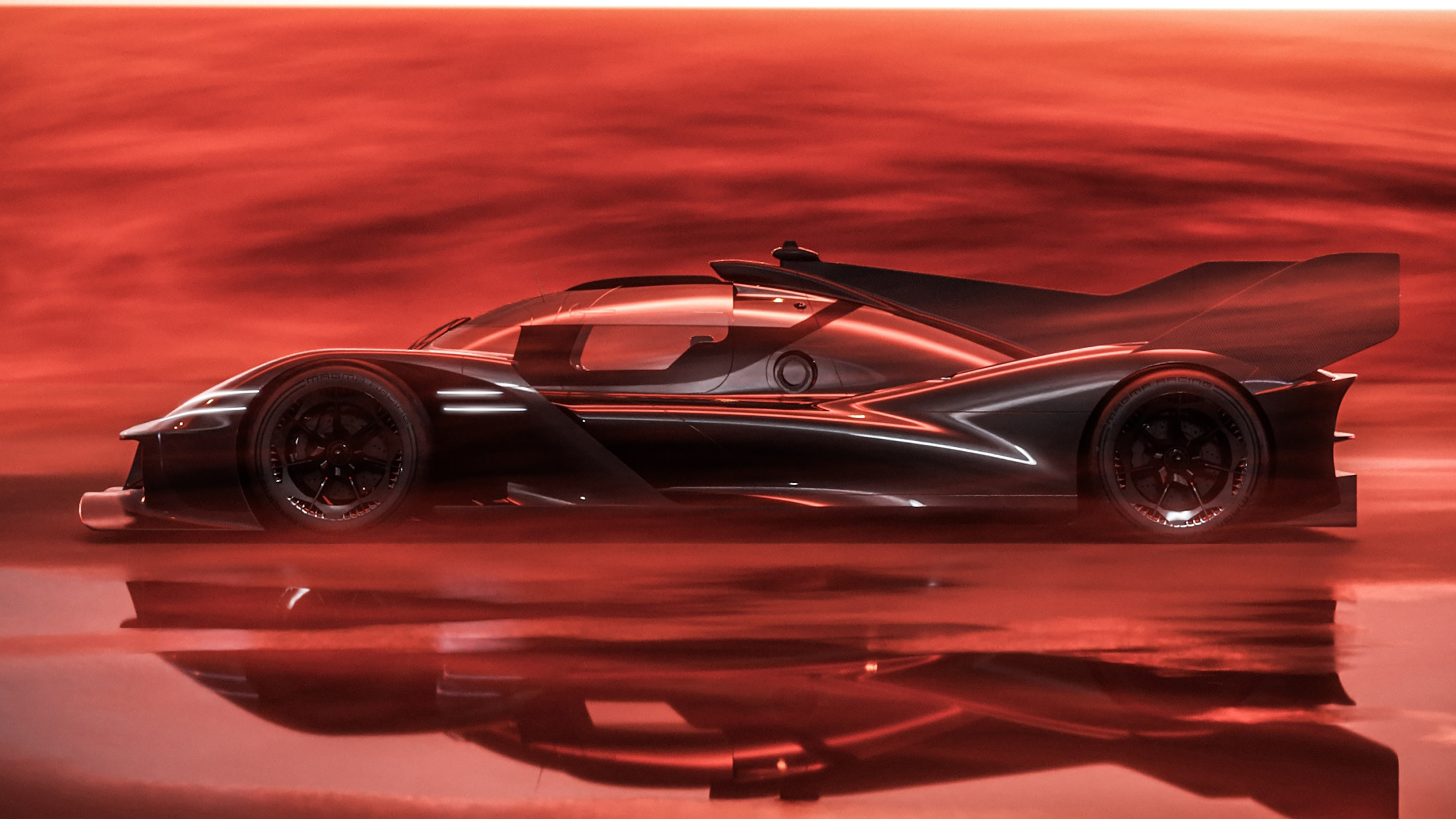 Genesis GMR-001 - side static