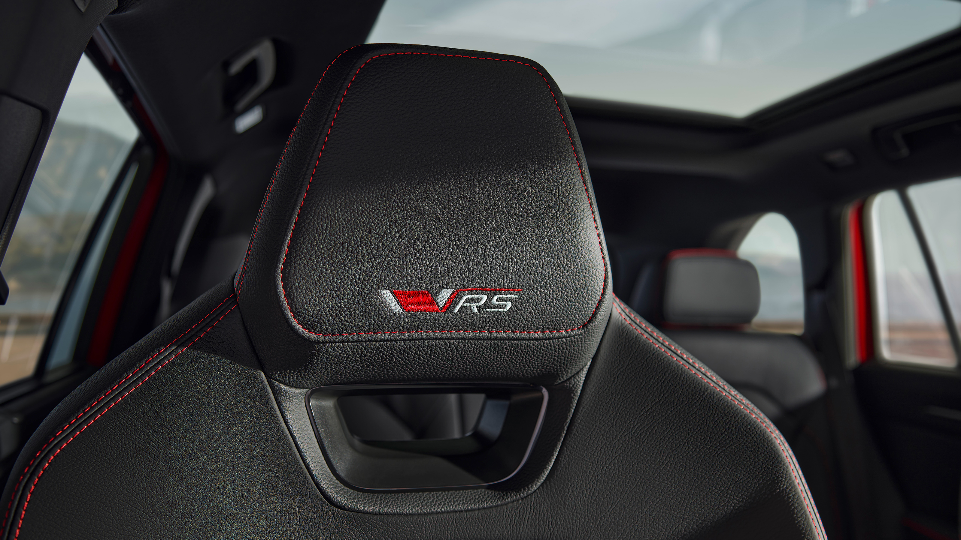 Skoda Kodiaq vRS - headrest