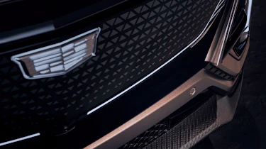 2026 Cadillac LYRIQ-V - front grille