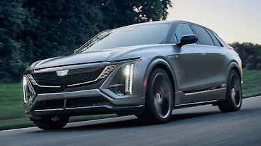 2026 Cadillac LYRIQ-V - front tracking