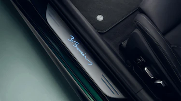 Alpina B8 GT - tread plate with signiture