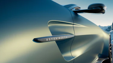 Aston Martin Vantage Roadster side