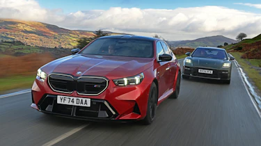 BMW M5 and Porsche Panamera Turbo E-Hybrid - front tracking