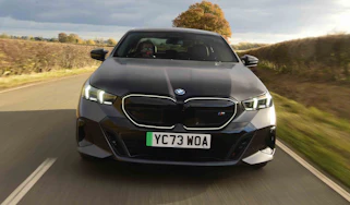 BMW i5 - front full width