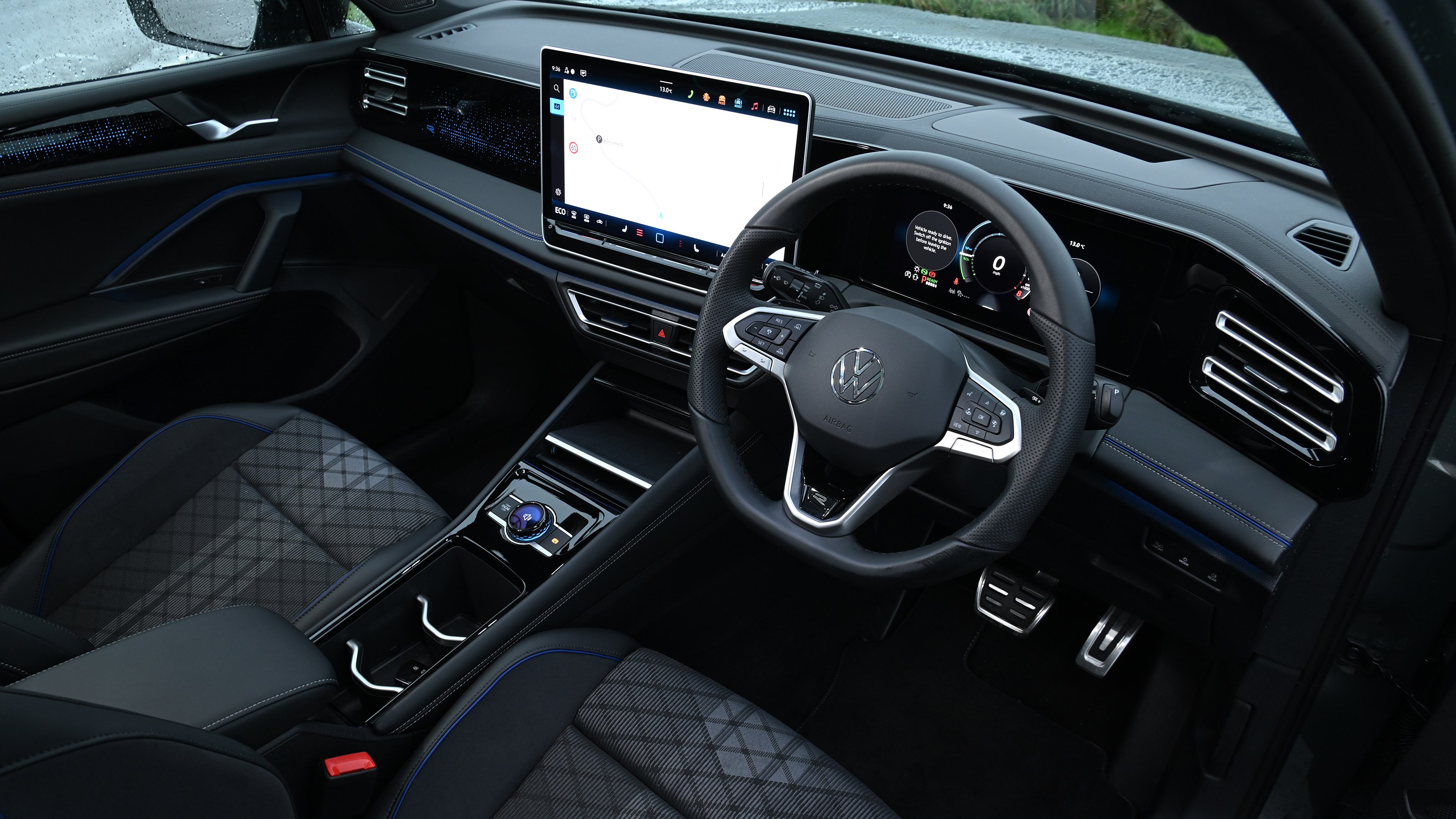Volkswagen Tiguan - dashboard