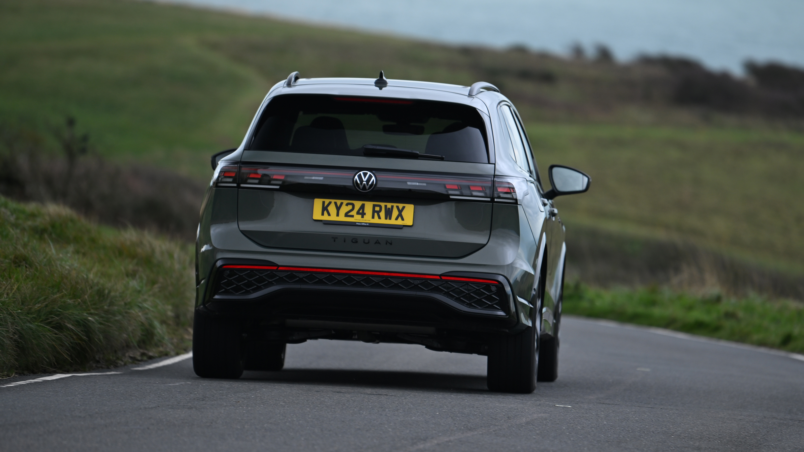 Volkswagen Tiguan - rear cornering
