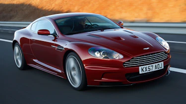 Aston Martin DBS - front tracking
