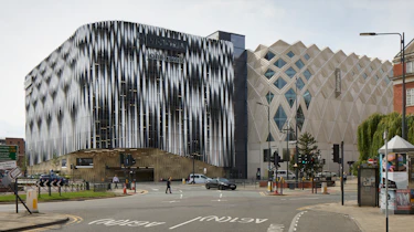 Victoria, Leeds