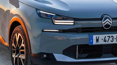 Citroen C4 - head light detail