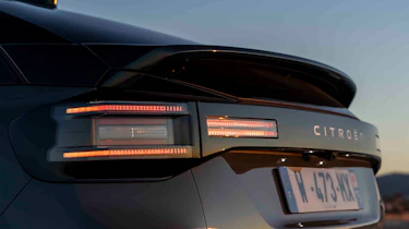 Citroen C4 - rear spoiler