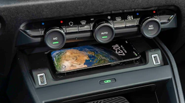 Citroen C4 - climate control and wireless phone charging pad