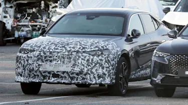 DS No 4 (camouflaged)- front