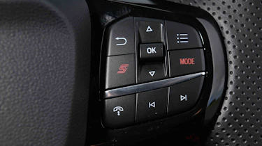 Ford Puma ST - steering wheel buttons detail