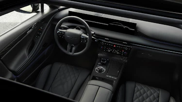 Genesis G80 Black - front interior