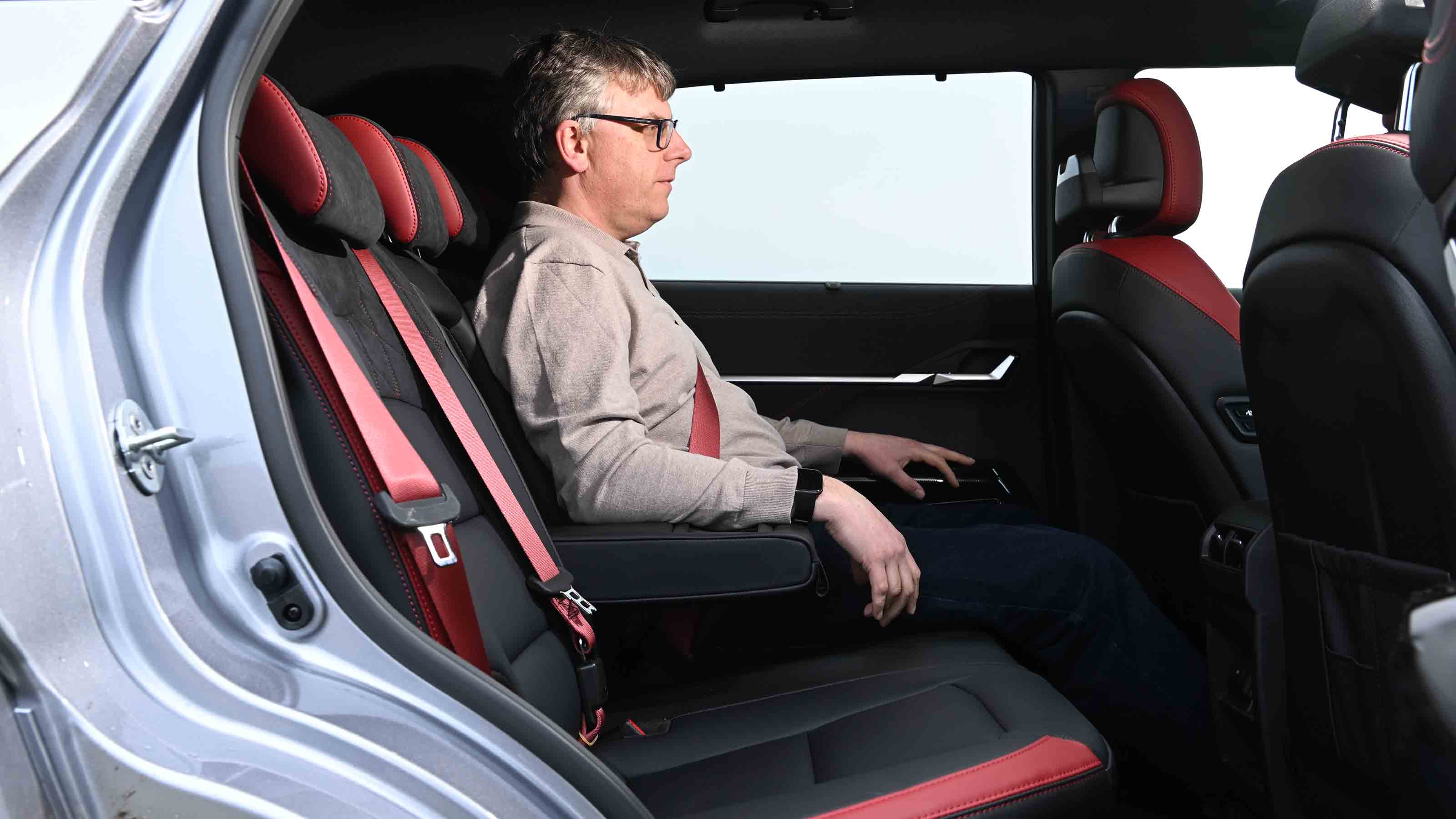 KGM Actyon - rear seats with Auto Express Editor, Paul Barker