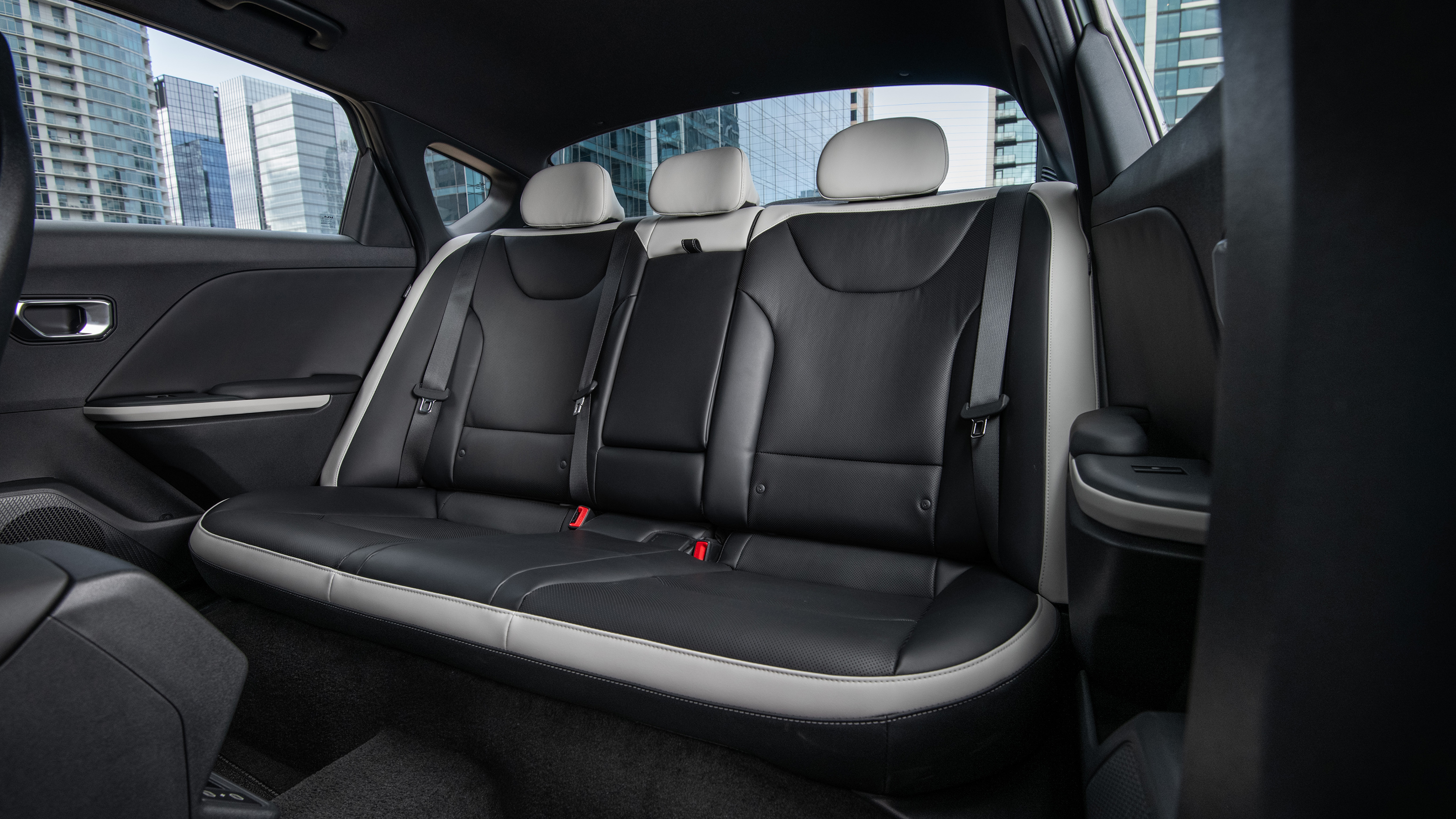 Kia K4 - rear seats