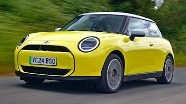 MINI Cooper E - front tracking