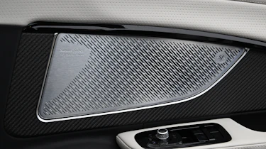 Maserati GranCabrio Trofeo - speaker