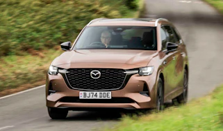 Mazda CX-80 - front corner panning
