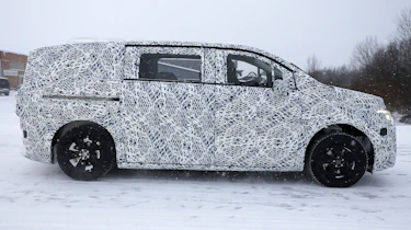 Mercedes V-Class - side profile