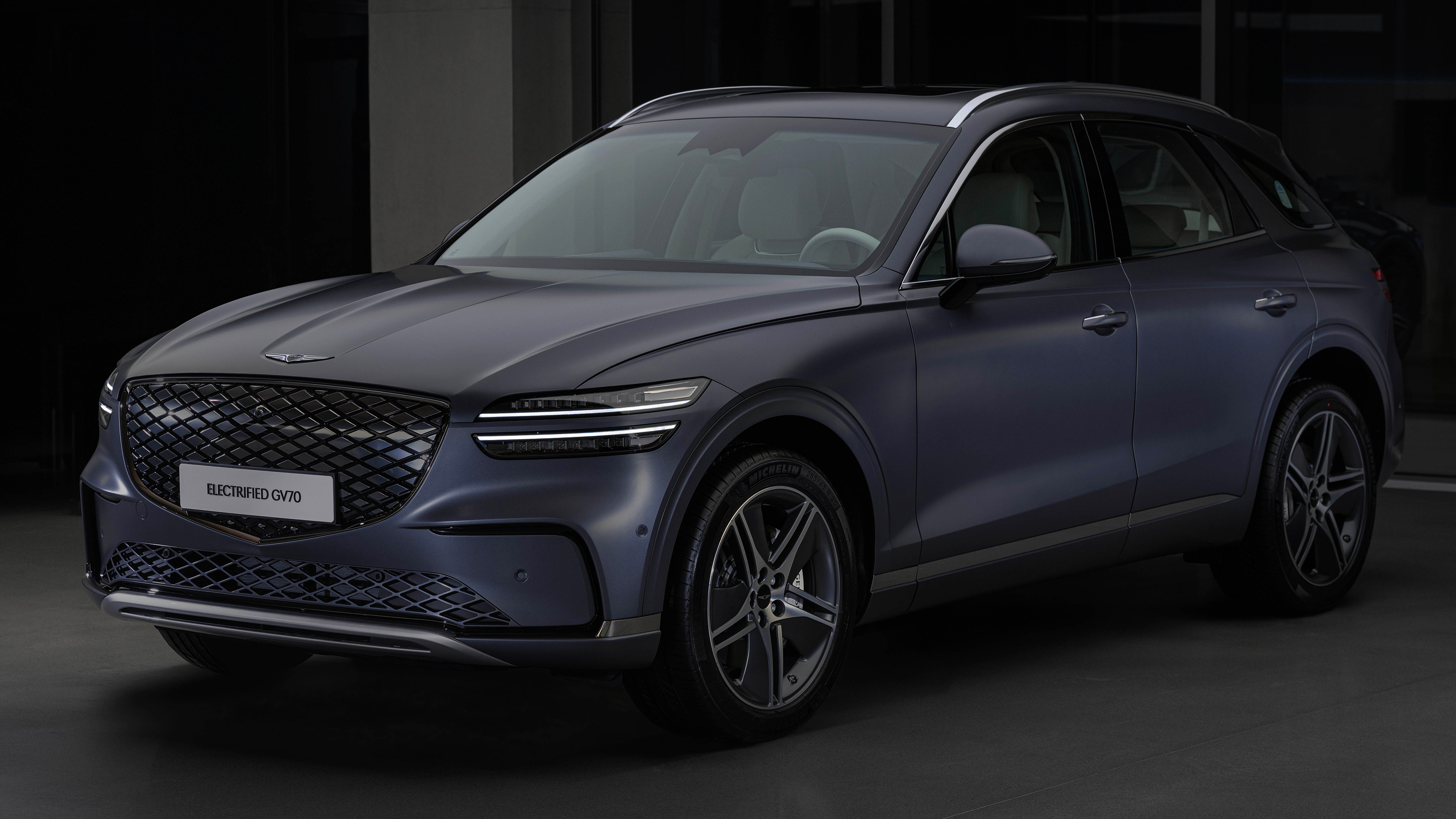 New 2025 Genesis Electrified GV70 - studio front 3/4