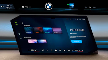 BMW Panoramic iDrive 8