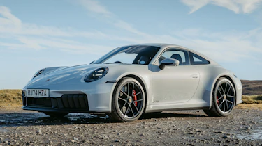 Porsche 911 Carrera GTS - front static