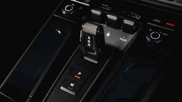Porsche 911 Carrera GTS - transmission