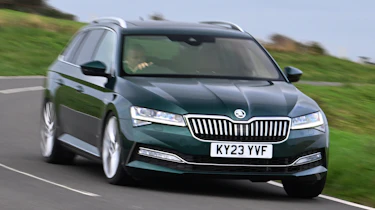 Skoda Superb Sleeper Edition - front cornering