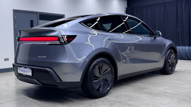 Tesla Model Y facelift - rear studio