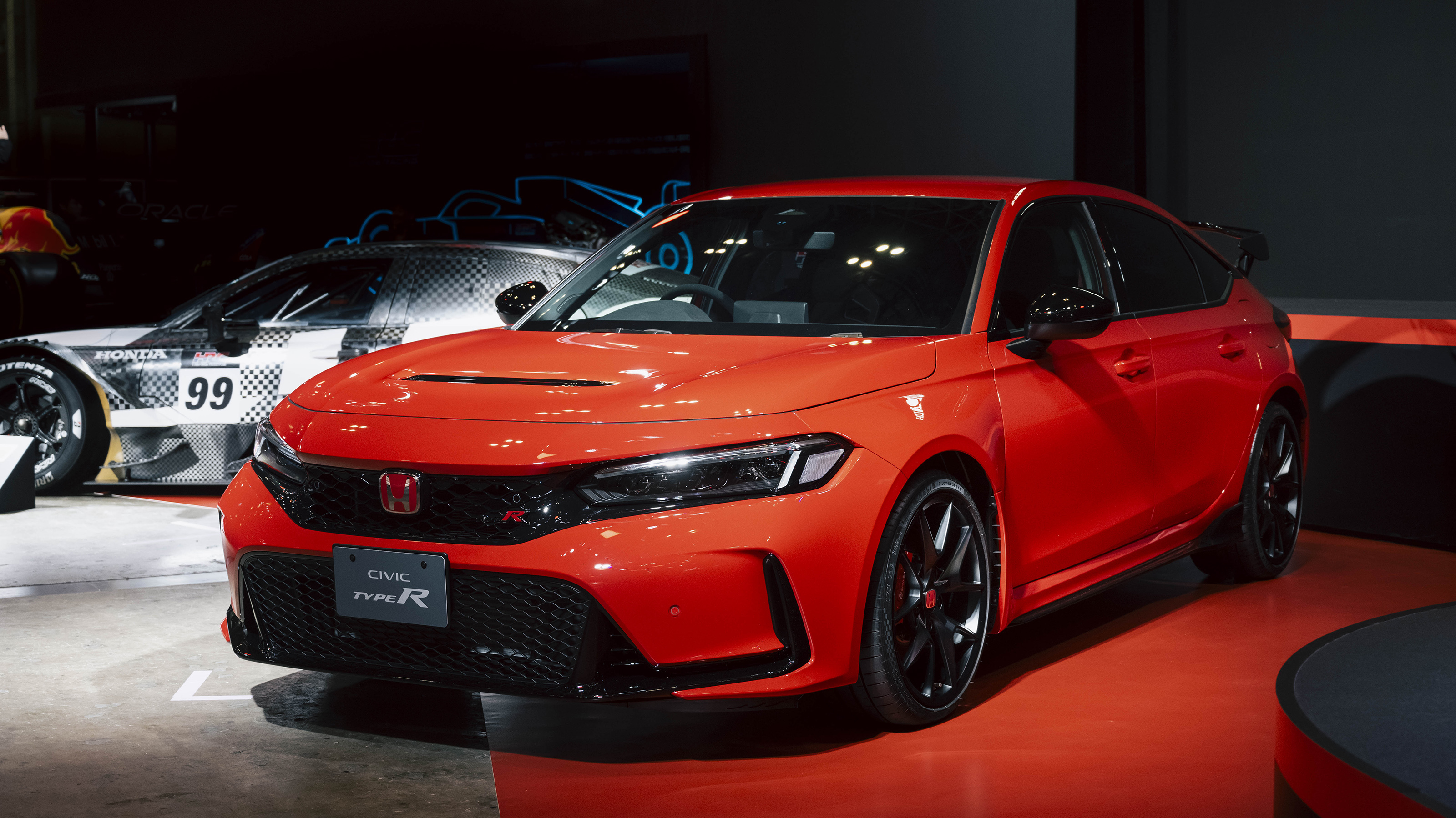 Honda Civic Type R Racing Black at the Tokyo Auto Salon - front static