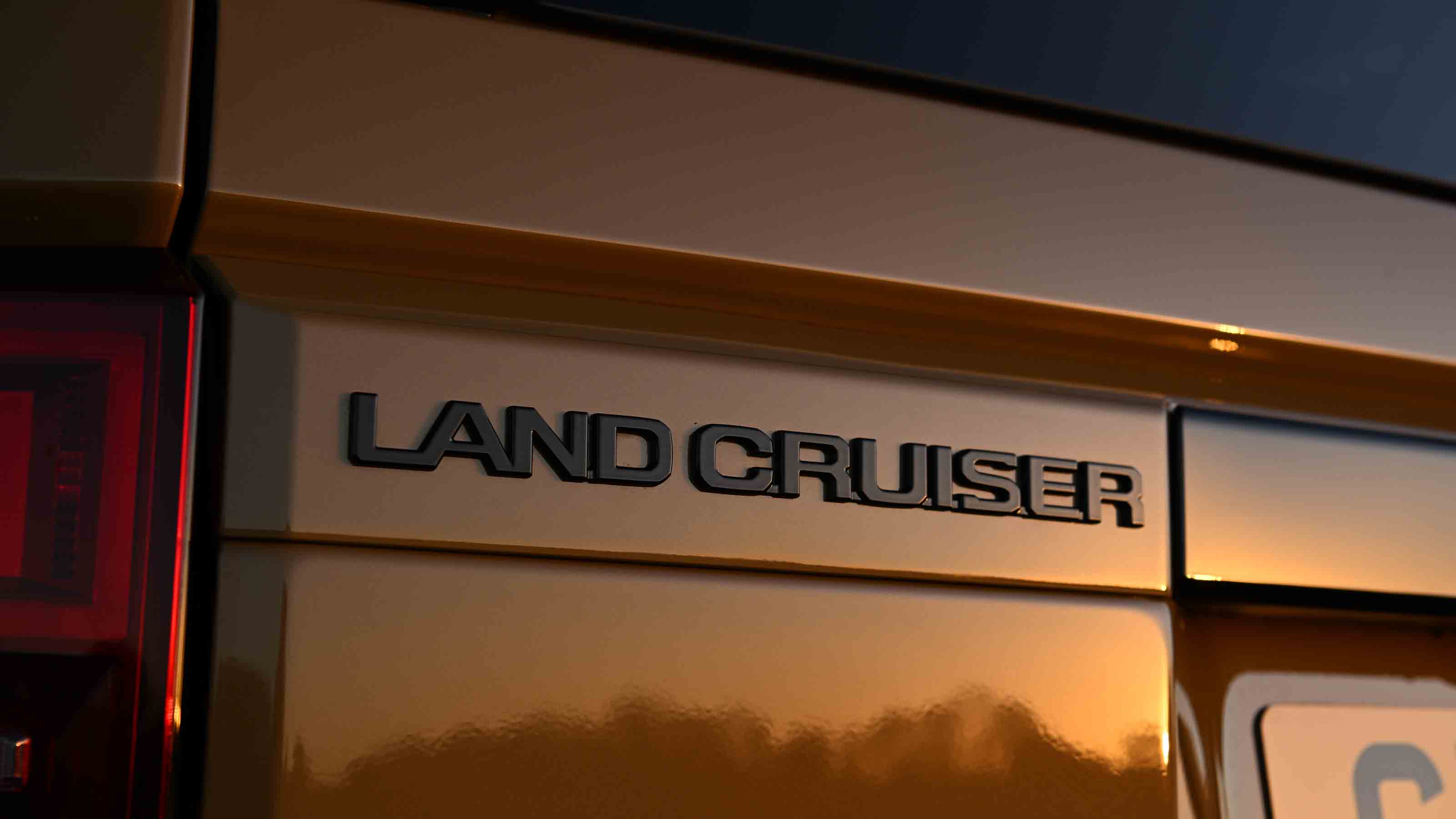 Toyota Land Cruiser - 'Land Cruiser' badge detail