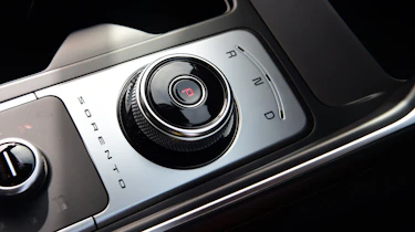 Used Kia Sorento Mk4 - transmission