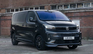 Vauxhall Vivaro GS - front static