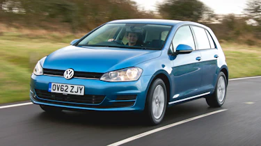 Volkswagen Golf - front tracking