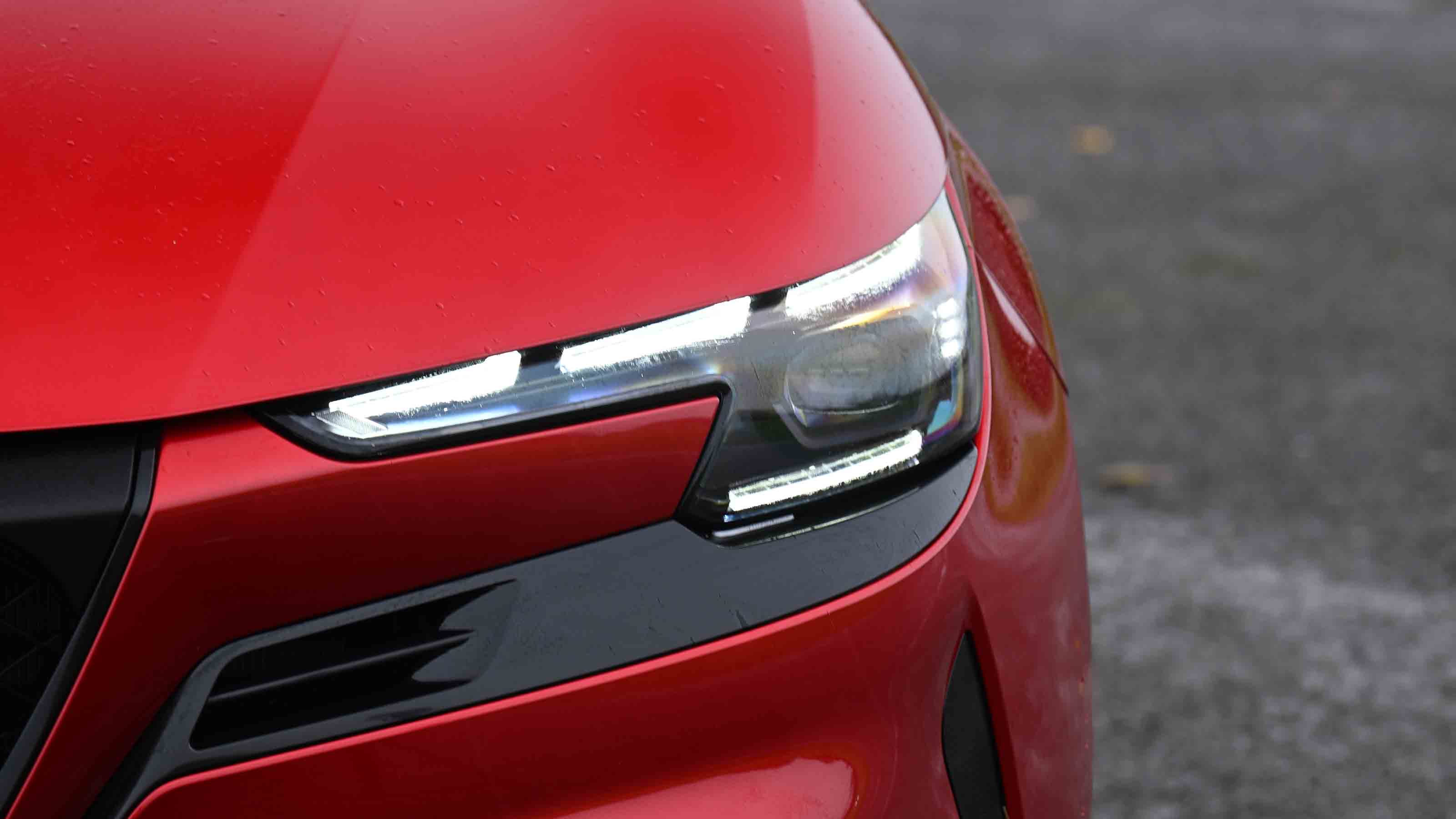 Alfa Romeo Junior - head light