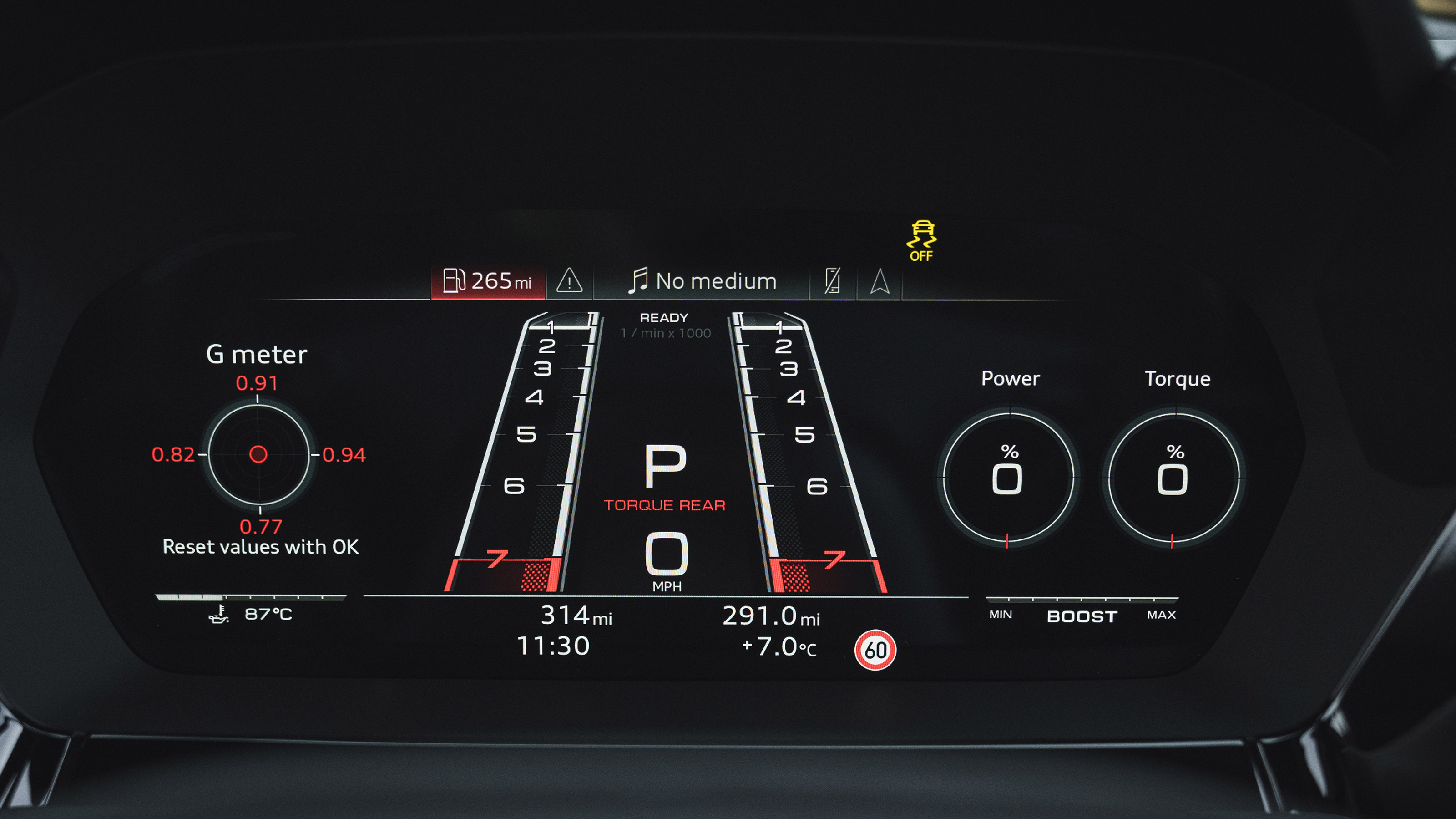 Audi RS 3 Sportback - dials
