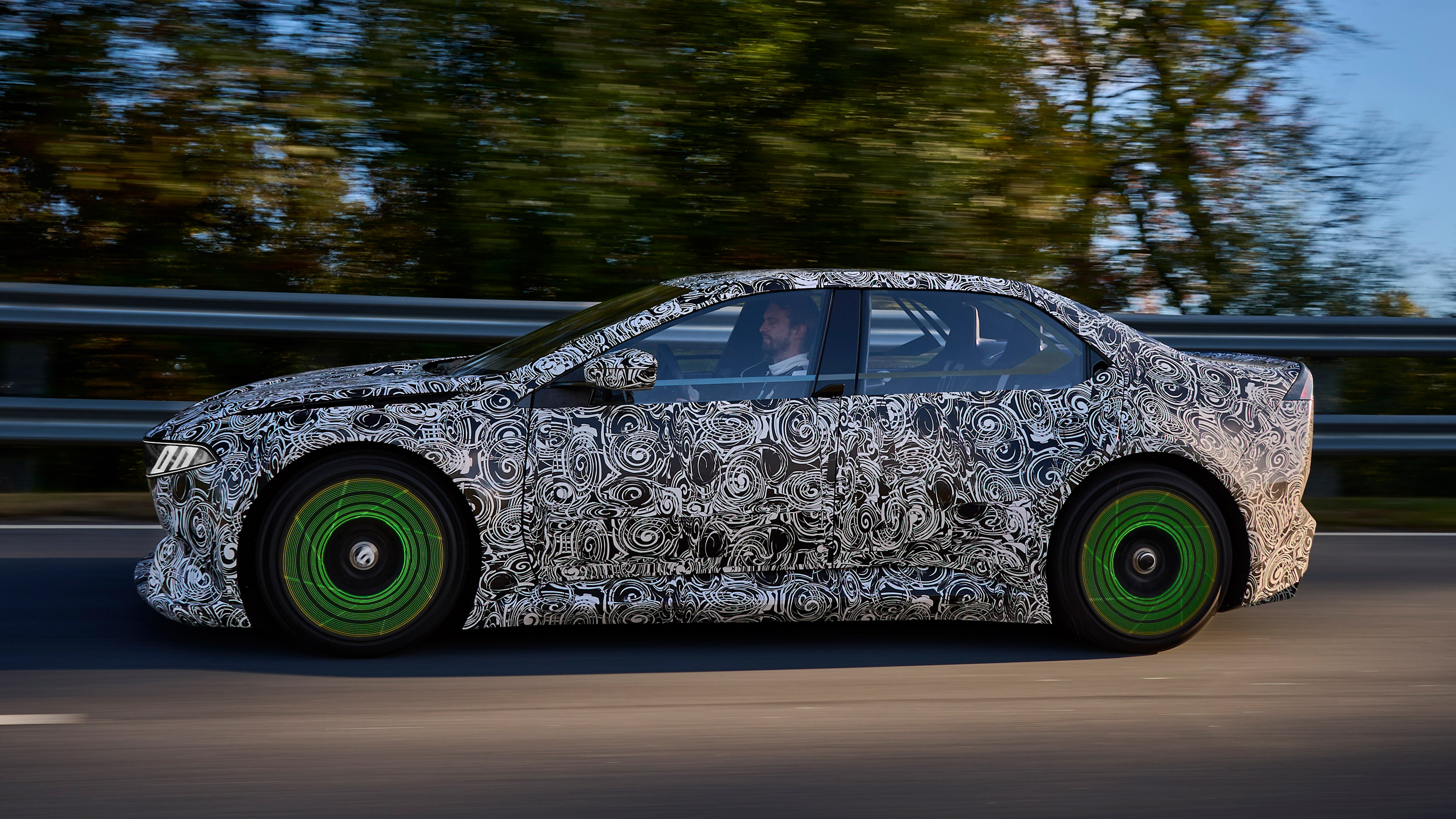 BMW Vision Driving Experience - side