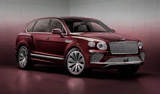 Bentley Bentayga Atelier Edition (Rubino Red) - front 3/4 static