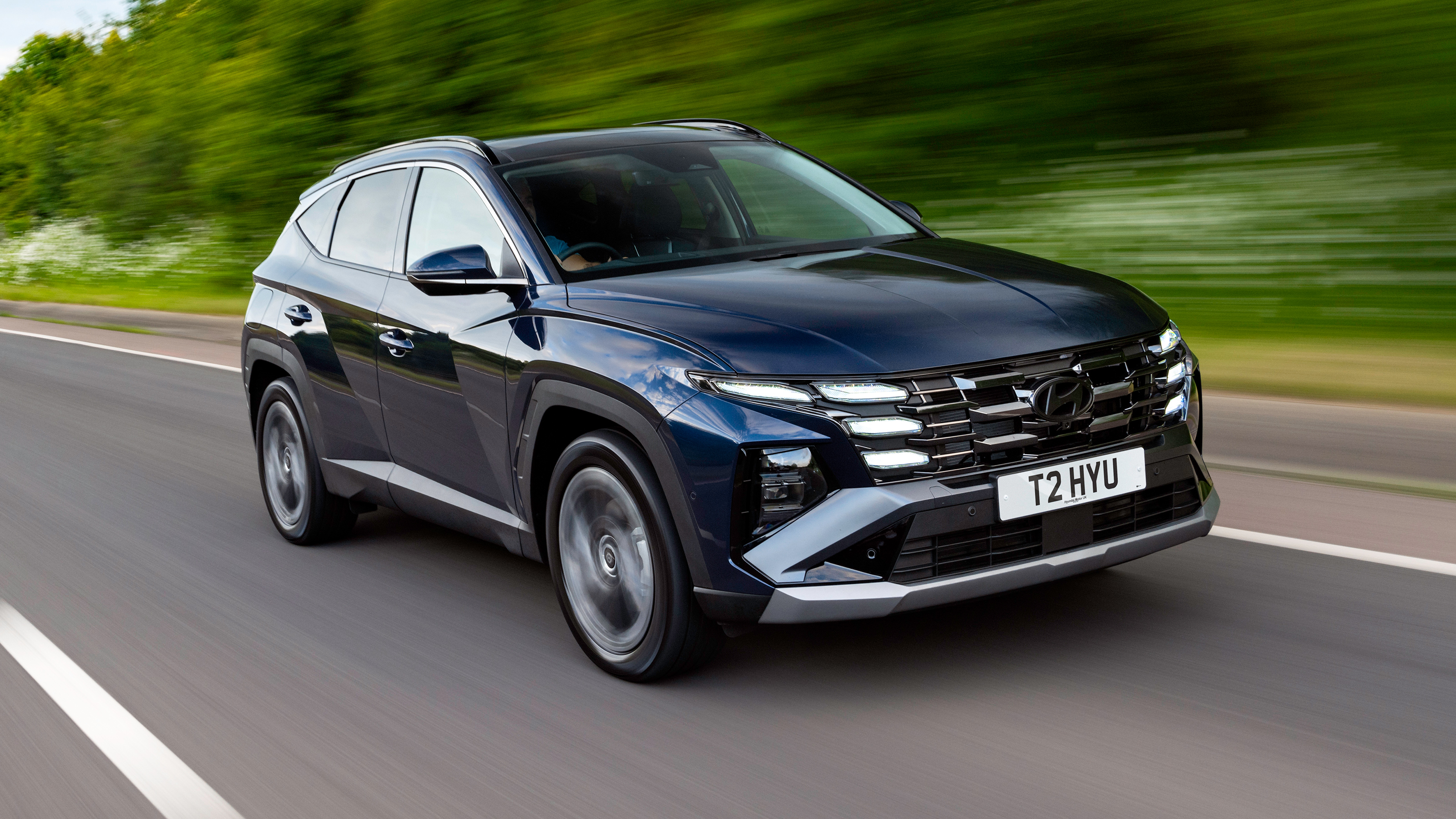 Hyundai Tucson - front tracking