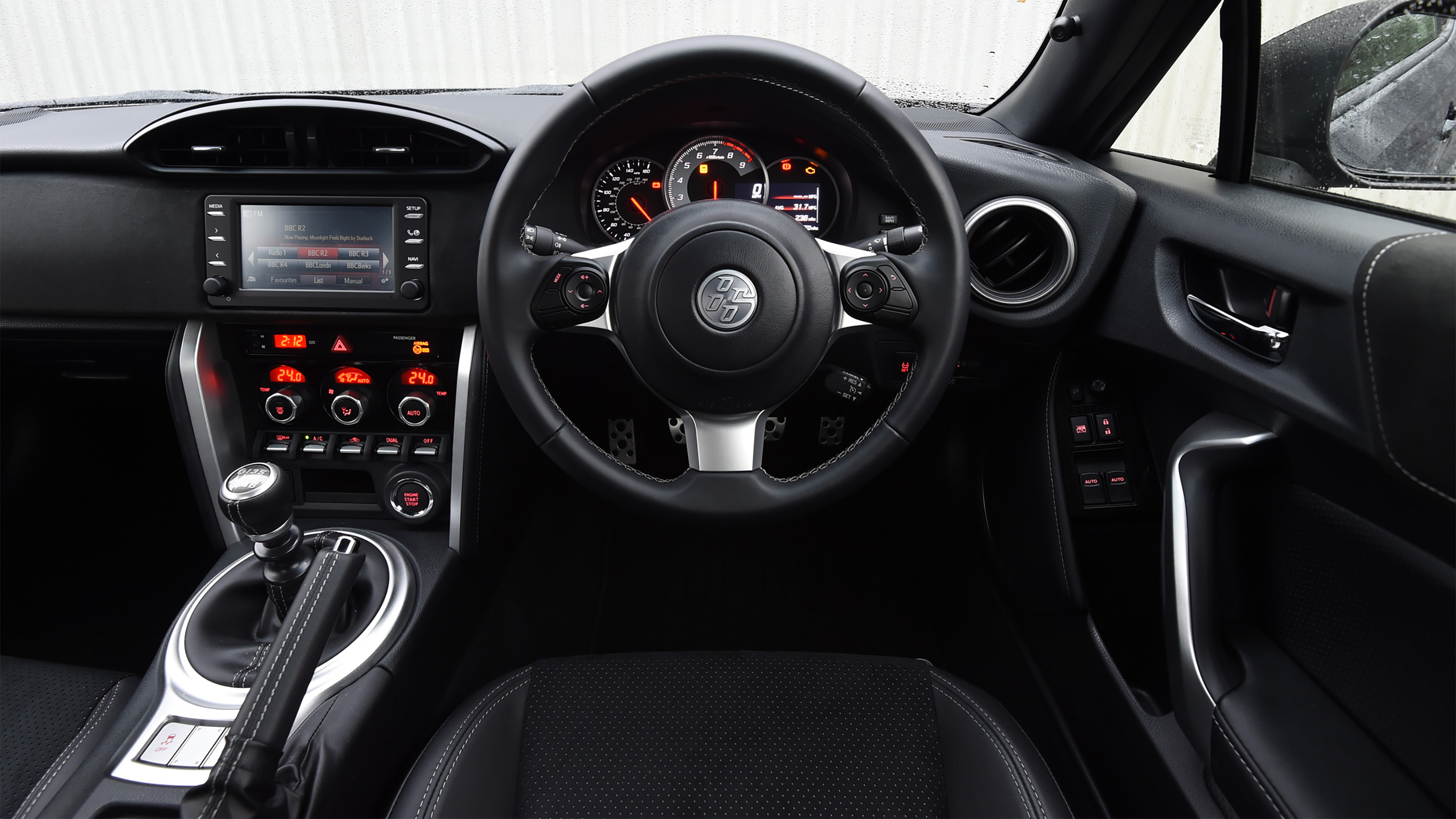 Car Hunter - Toyota GT86 interior