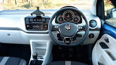 Volkswagen up! - dashboard