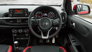 Kia Picanto - dashboard