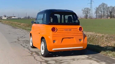 New Caselani Type-Ami - rear dynamic 3/4