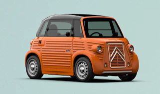 New Caselani Type-Ami - front 3/4 studio